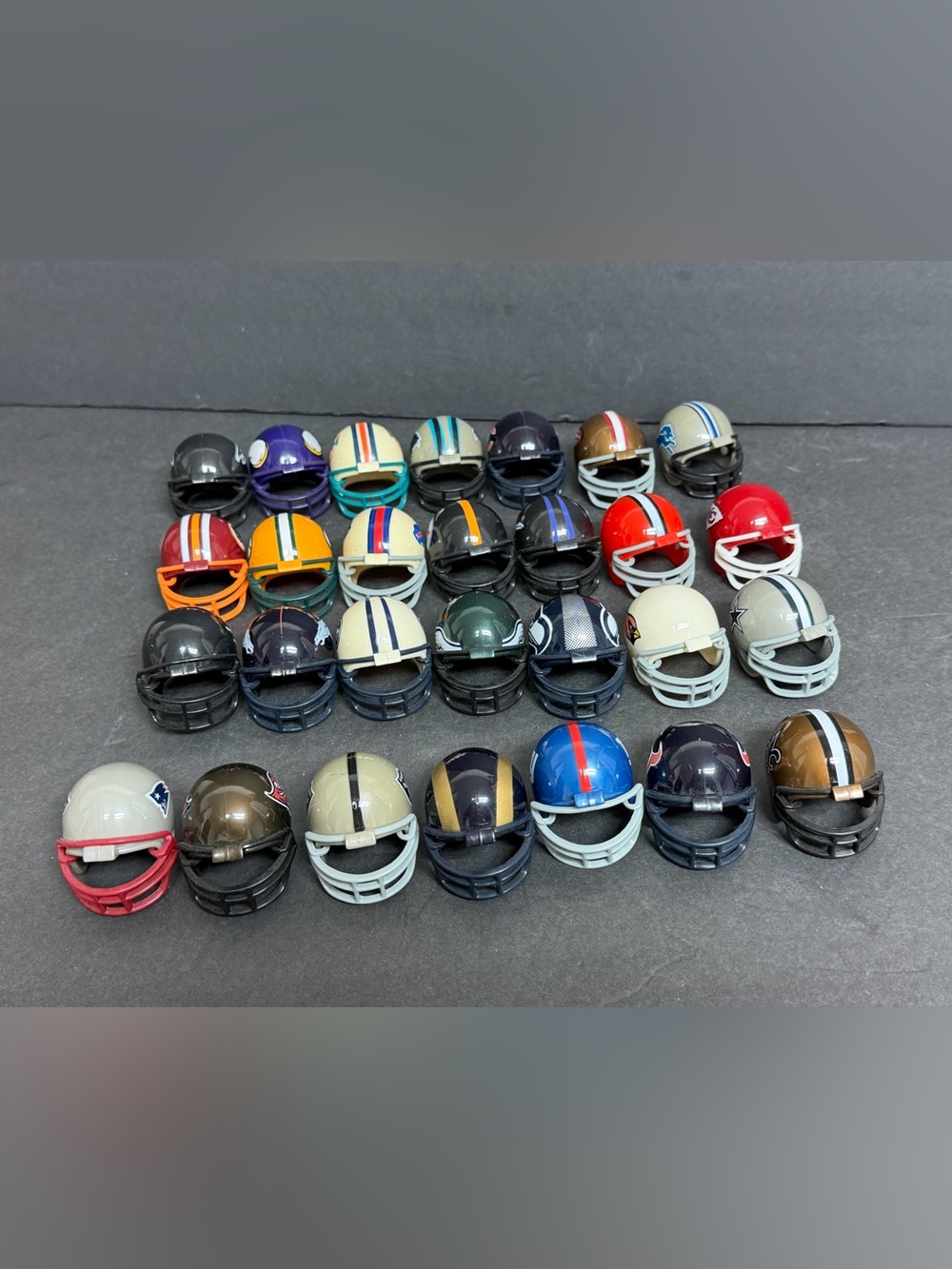 Riddell NFL Mini Micro Football Helmet Lot 28 of 32 Teams 2011 NICE - Picture 2 of 6